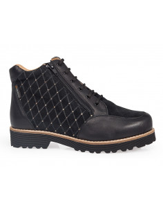 Botin negro o marron para mujer con estampado a rombos