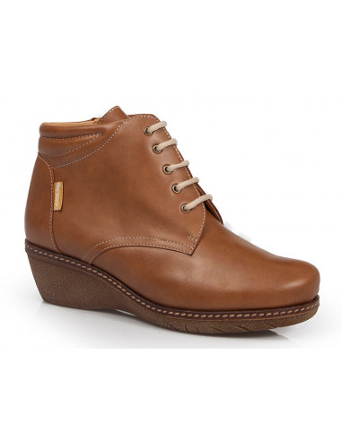 Botin marron con cuna para mujer